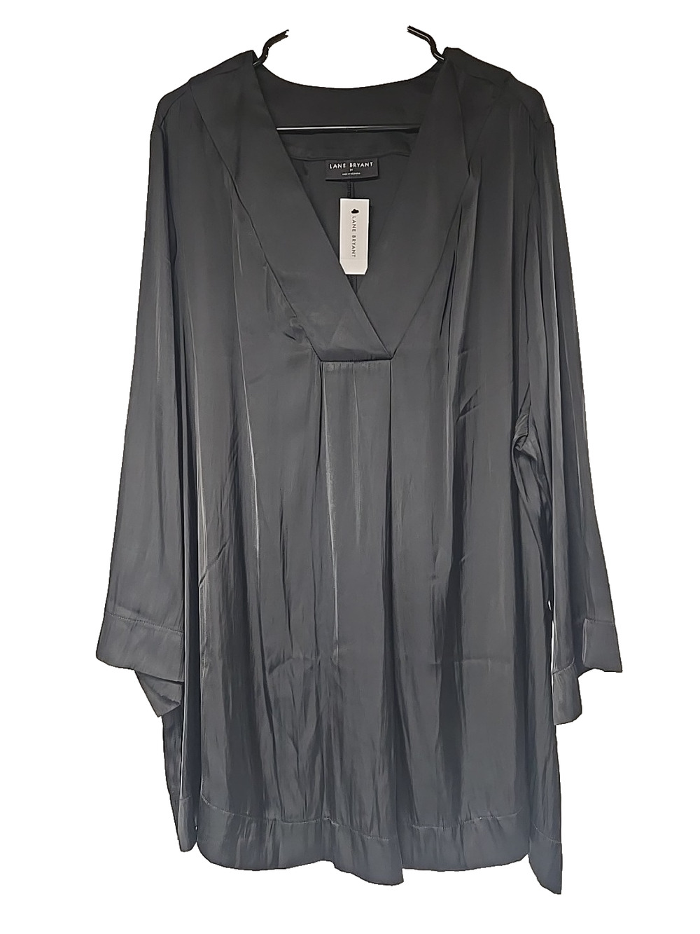 Lane Bryant Womens Blouse Relaxed Fit Black Satin V neck Flowy Size 24 New